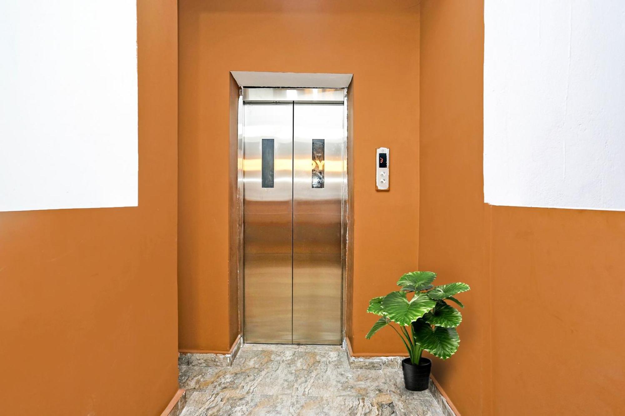 Hotel O Seven Inn Bhuvanesvar Kültér fotó